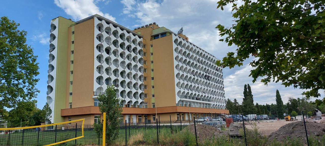 Life Apartmanok Siófok Eksteriør bilde
